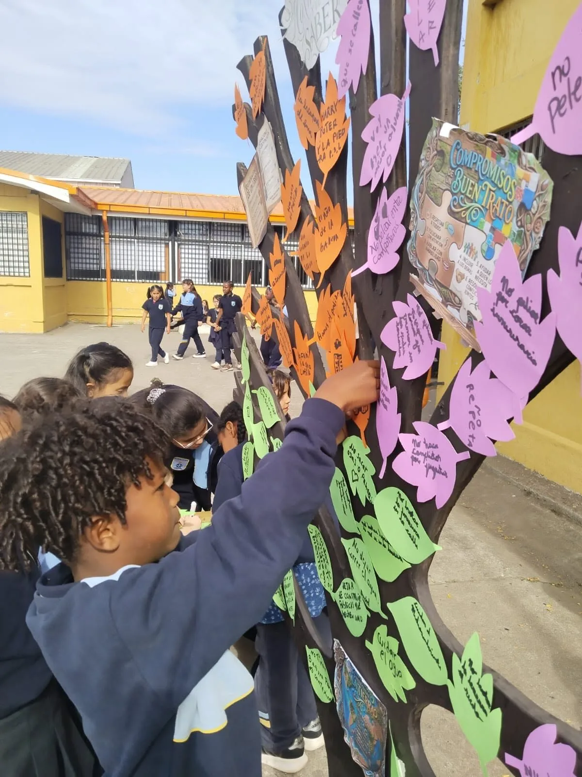 Vista de ESCUELA VICTOR DOMINGO SILVA 2
