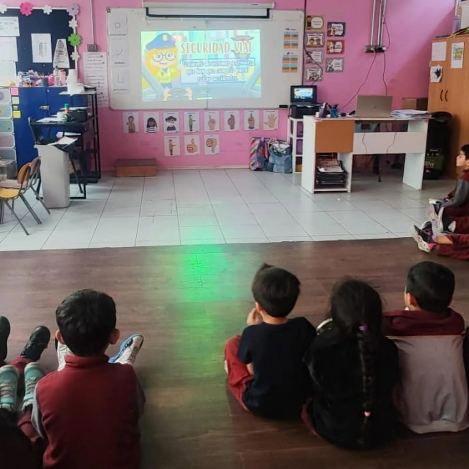 Vista de ESCUELA ROSA YAÑEZ RODRIGUEZ 5